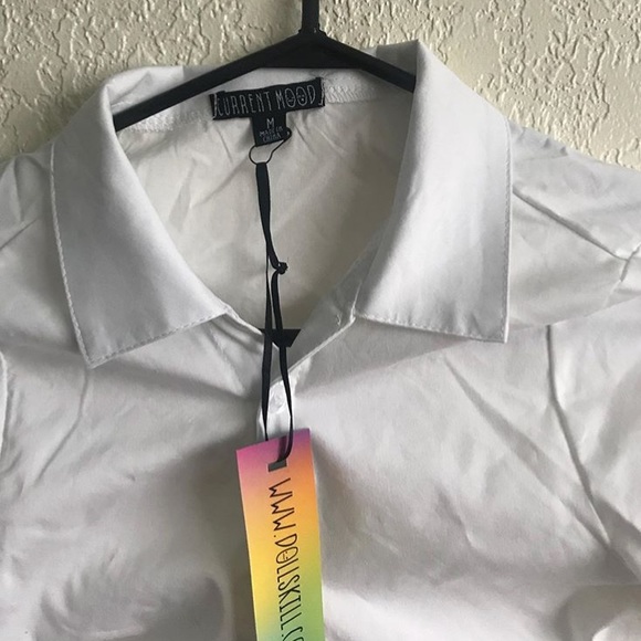 White cropped button up with front tie - Picture 2 of 2